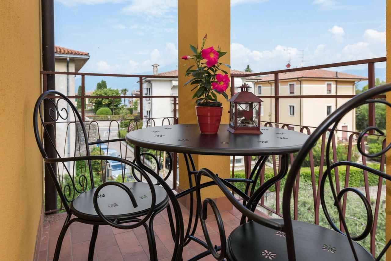 Ortaglia A2 Apartment Torri Del Benaco Exterior photo