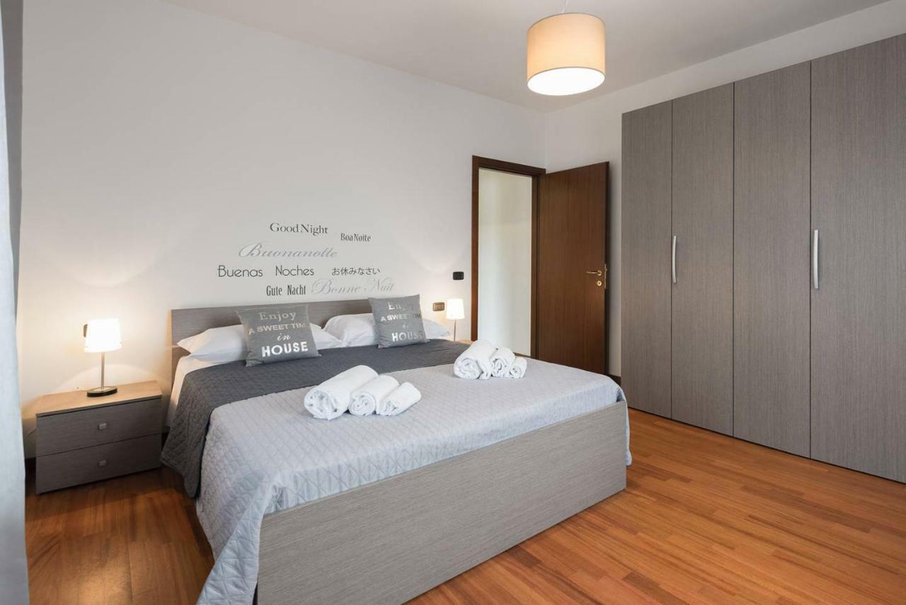 Ortaglia A2 Apartment Torri Del Benaco Exterior photo