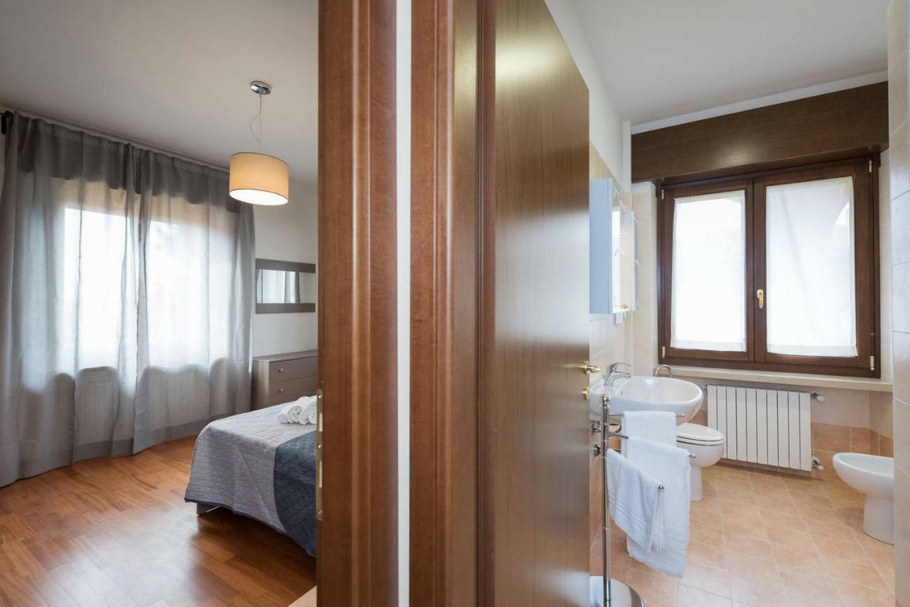 Ortaglia A2 Apartment Torri Del Benaco Exterior photo